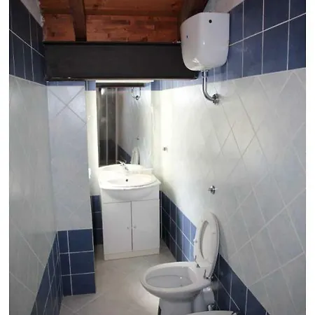 Costa Apartment *